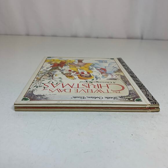 2 Vintage Little Golden Books Christmas Themed 12 Days And ‘Twas The Night - Picture 8 of 10